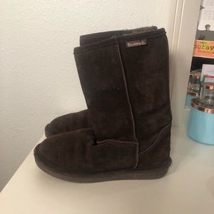BearPaw Fuzzy Boots